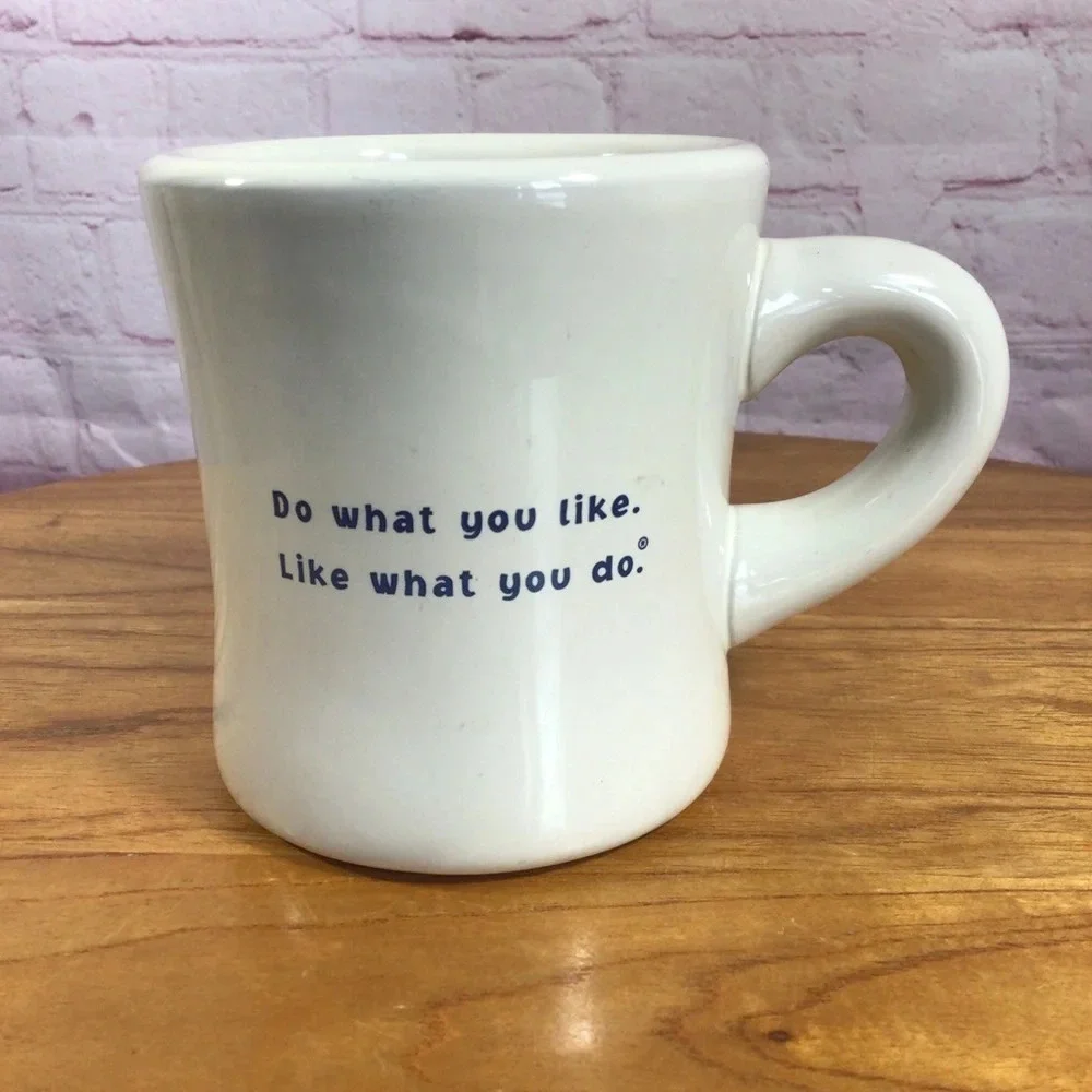 Life Is Good Ceramic Mug - Picture 3 of 6